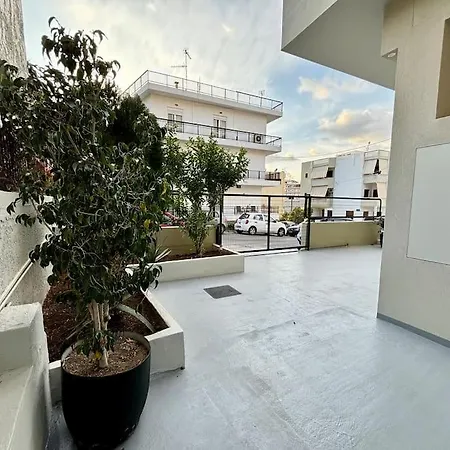Bright New Small Appartement